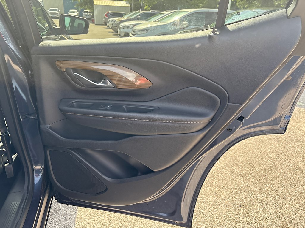 Thumbnail: 2019 GMC Terrain - 20