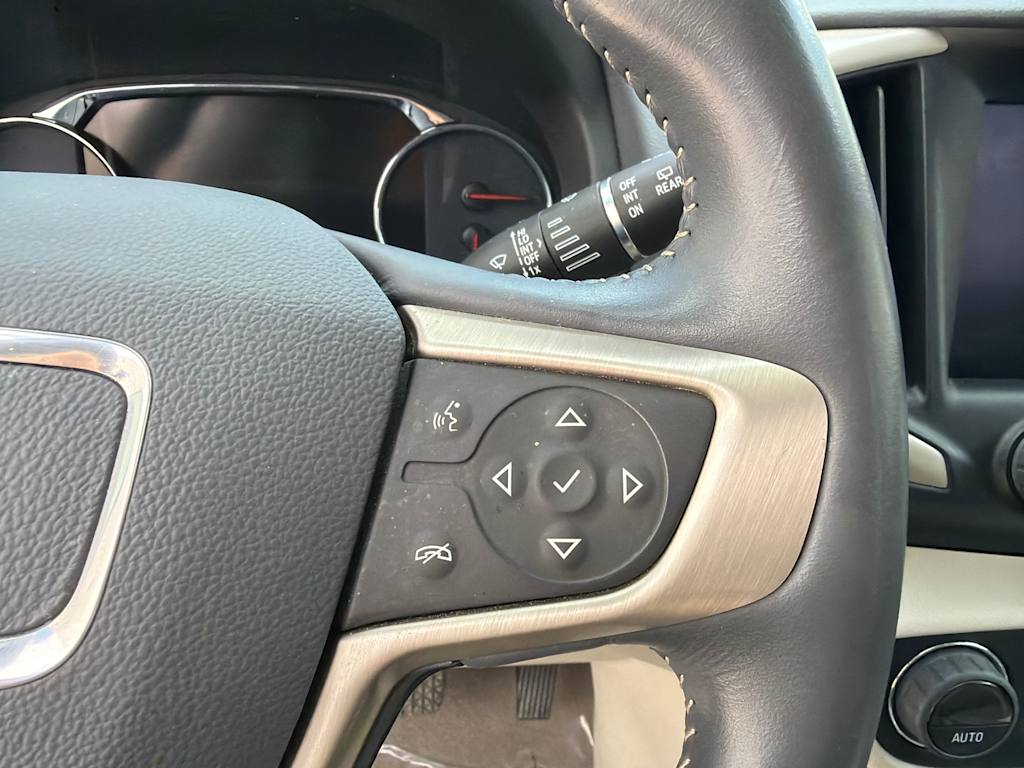 Thumbnail: 2022 GMC Terrain - 26