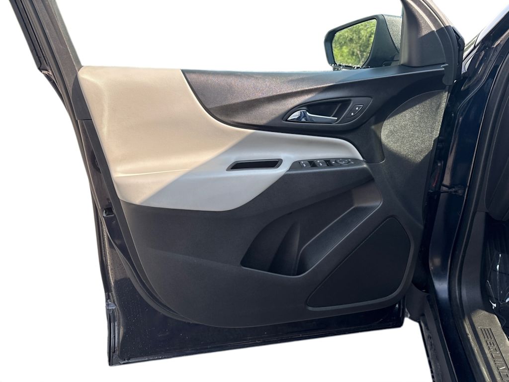 Thumbnail: 2020 Chevrolet Equinox - 12