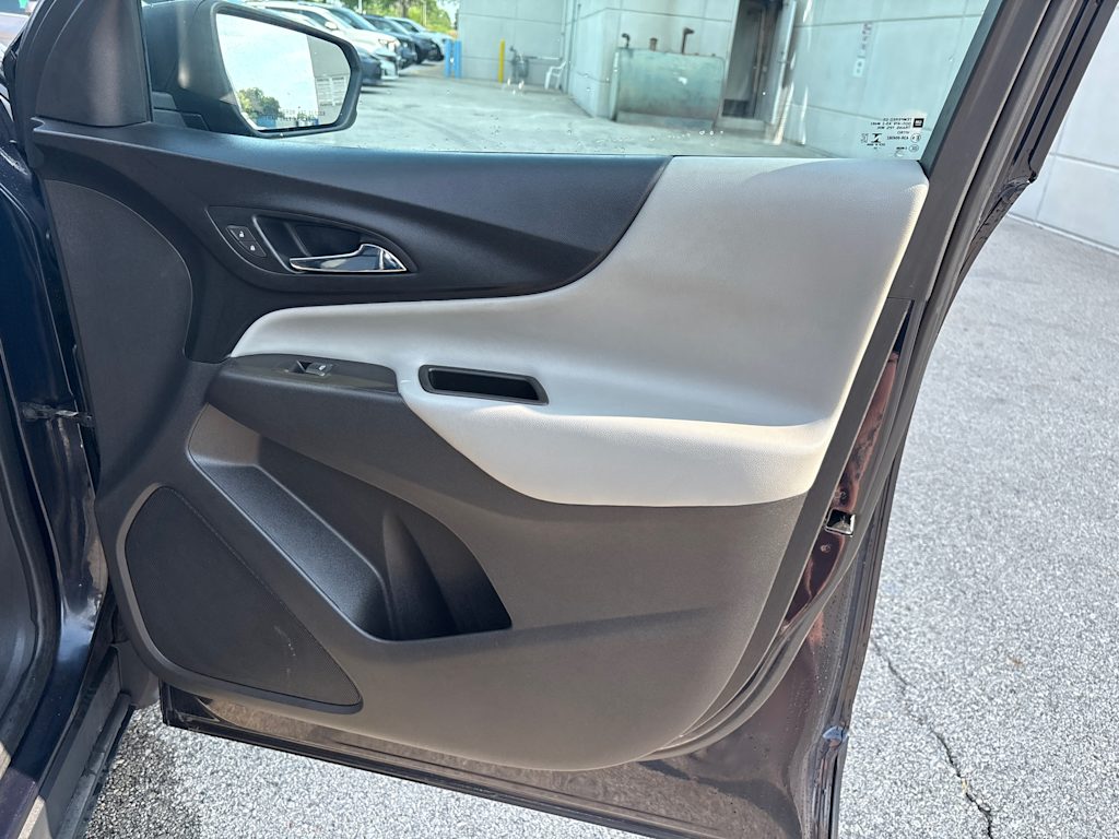 Thumbnail: 2020 Chevrolet Equinox - 22
