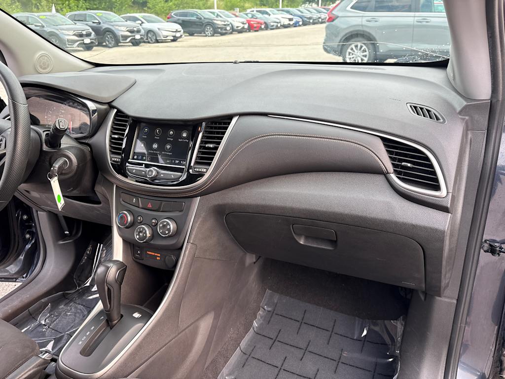 Thumbnail: 2018 Chevrolet Trax - 5