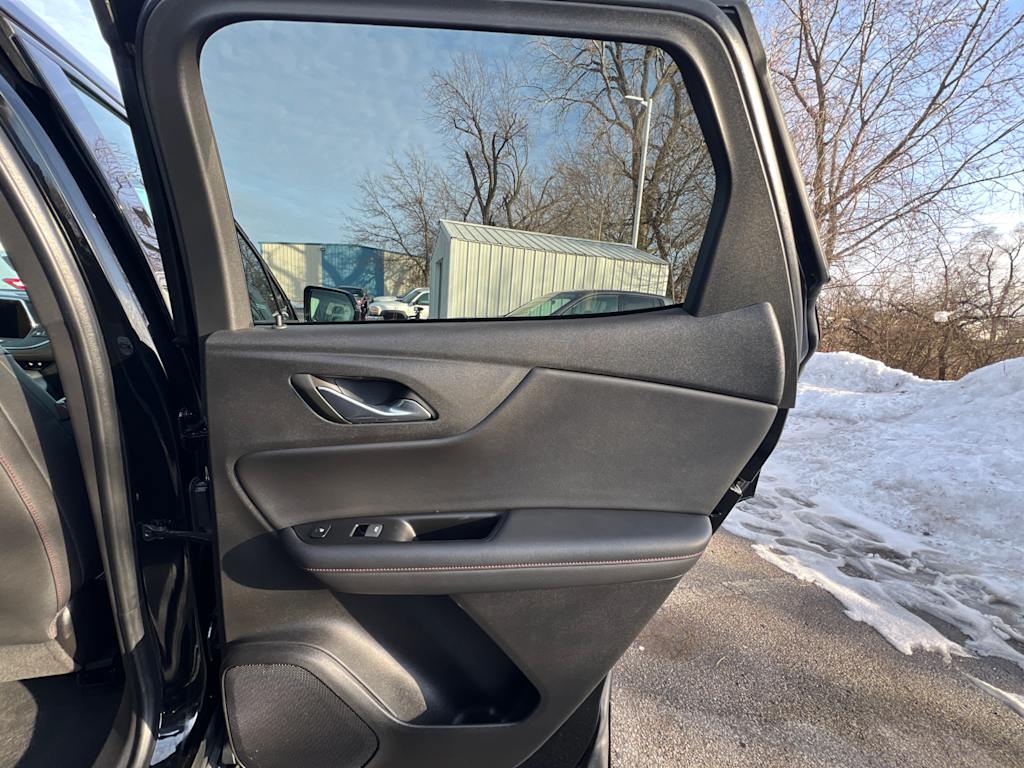 Thumbnail: 2022 Chevrolet Blazer - 17