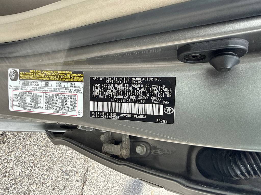 Thumbnail: 2005 Toyota Camry - 14