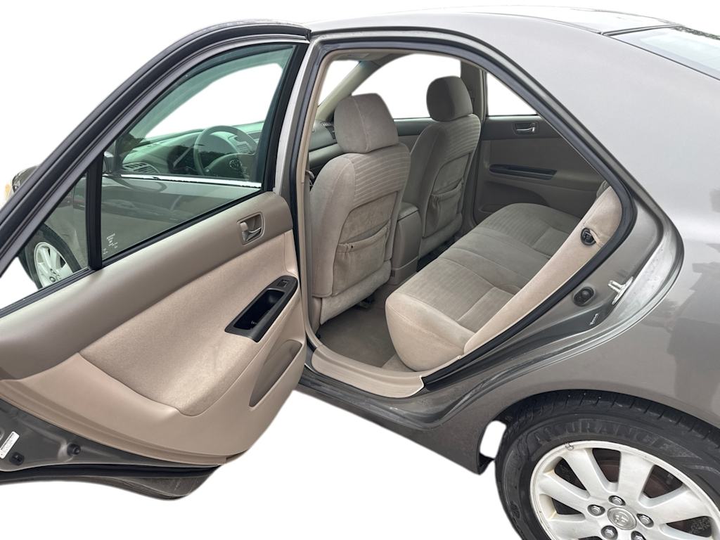 Thumbnail: 2005 Toyota Camry - 8