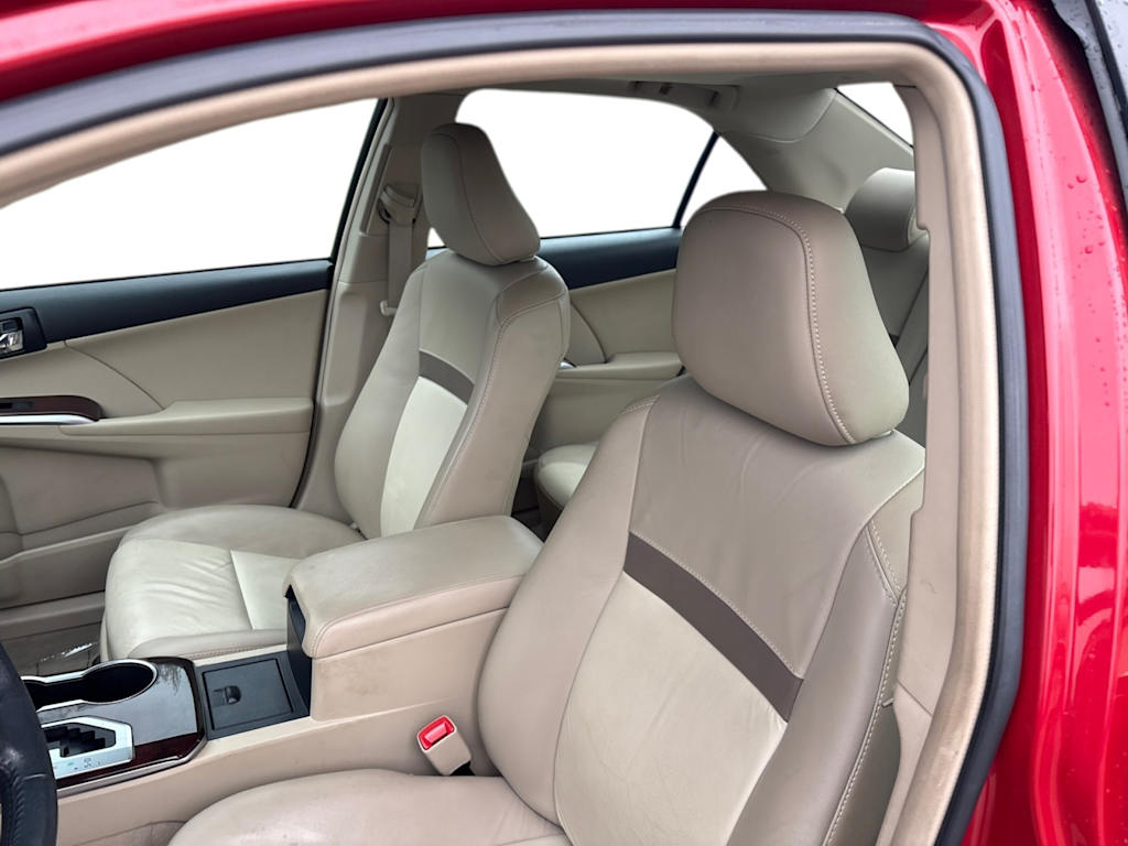 Thumbnail: 2012 Toyota Camry - 7