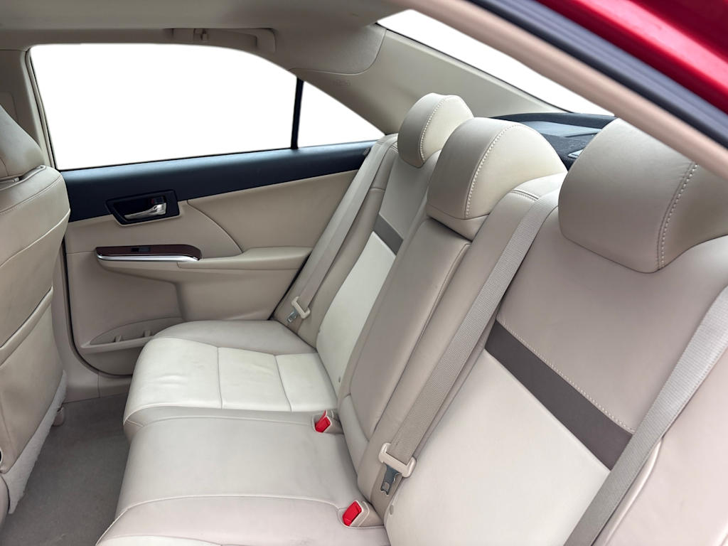 Thumbnail: 2012 Toyota Camry - 8