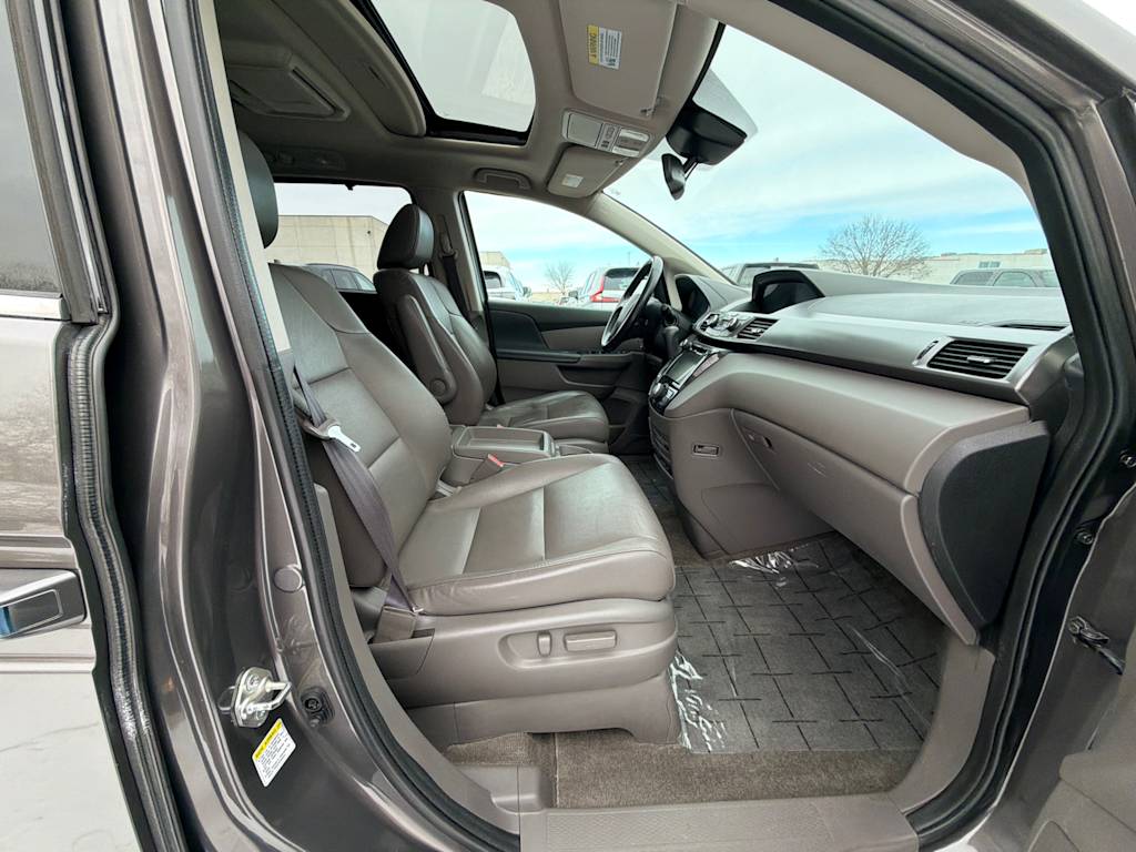 Thumbnail: 2015 Honda Odyssey - 6