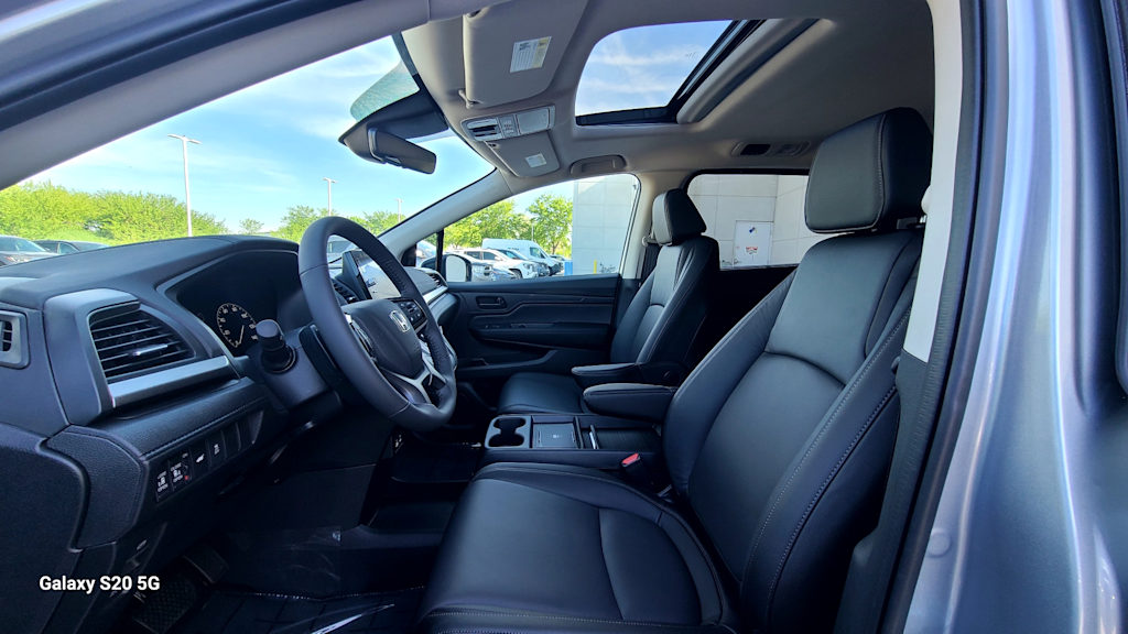 Thumbnail: 2026 Honda Odyssey - 6