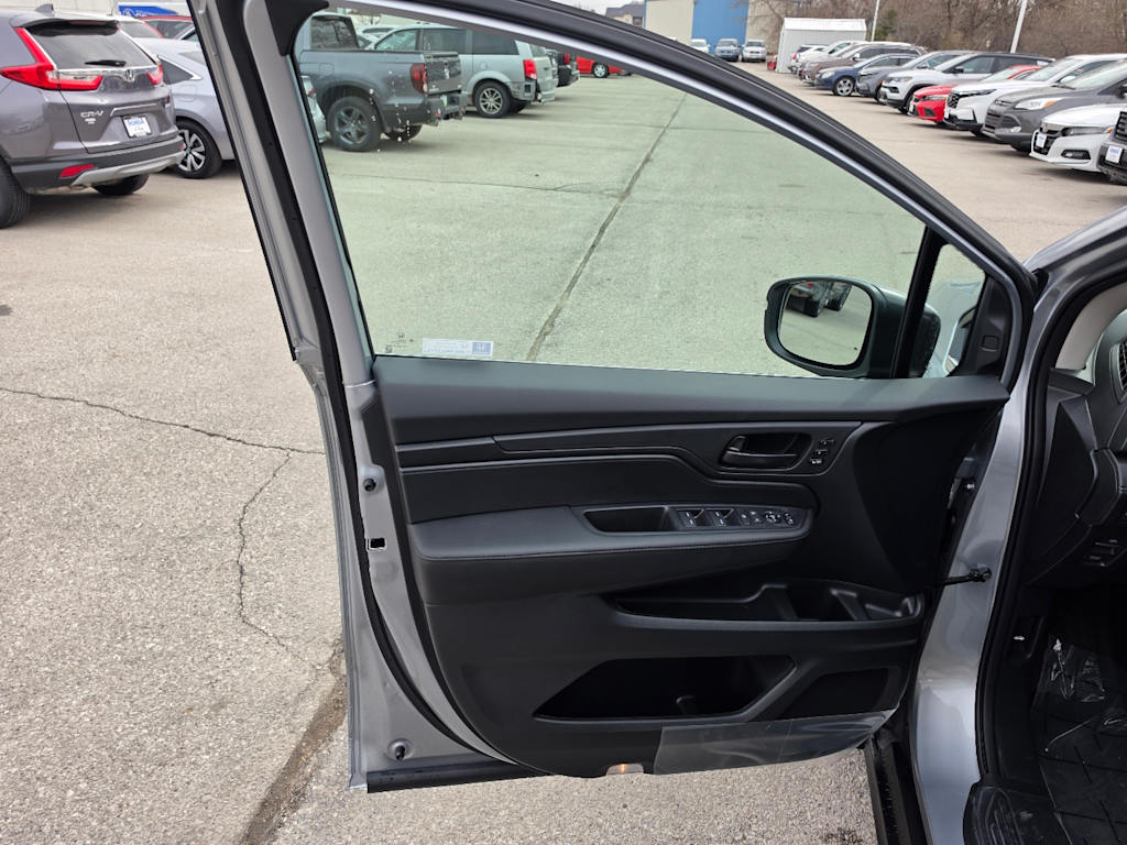 2026 Honda Odyssey EX-L - Photo 15