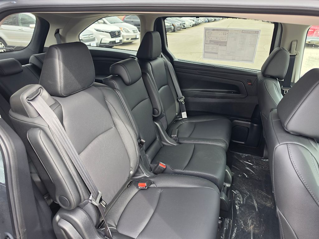 2026 Honda Odyssey EX-L - Photo 17