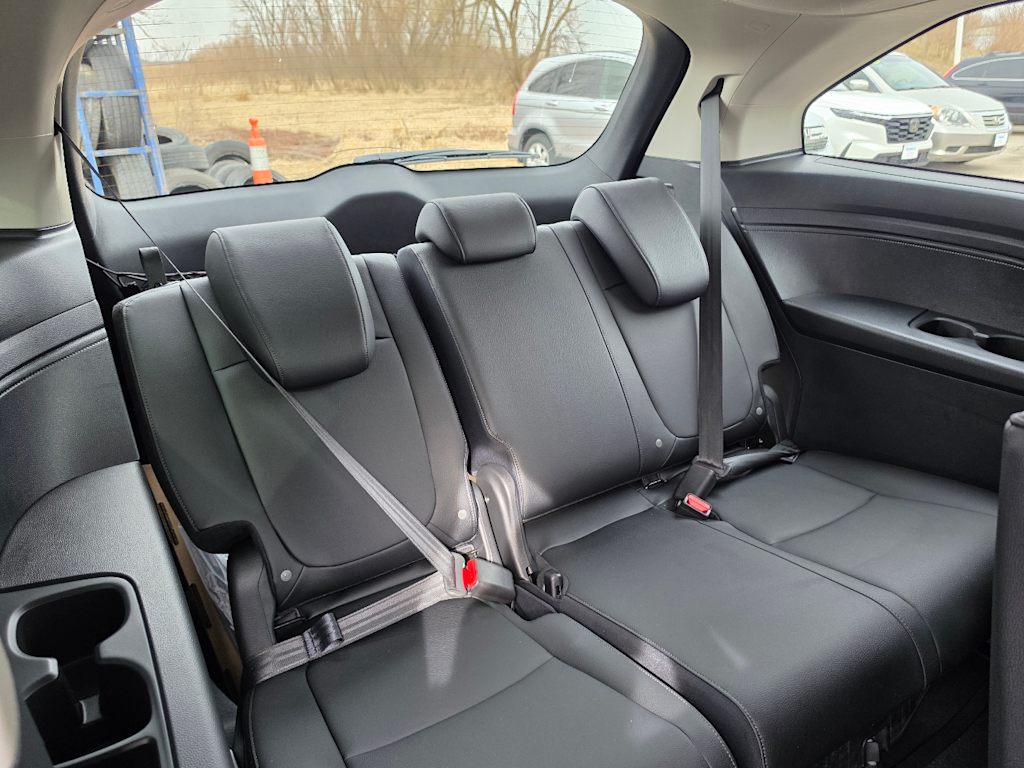 2026 Honda Odyssey EX-L - Photo 18