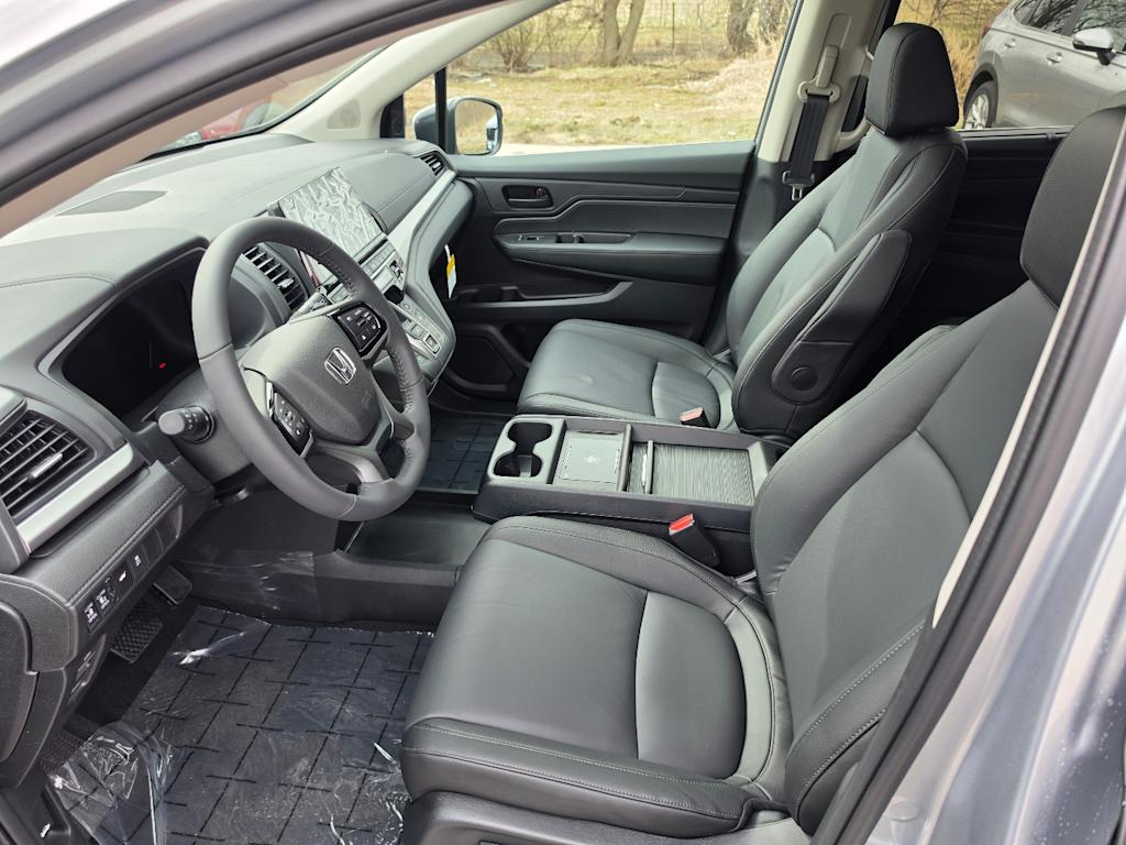 2026 Honda Odyssey EX-L - Photo 6