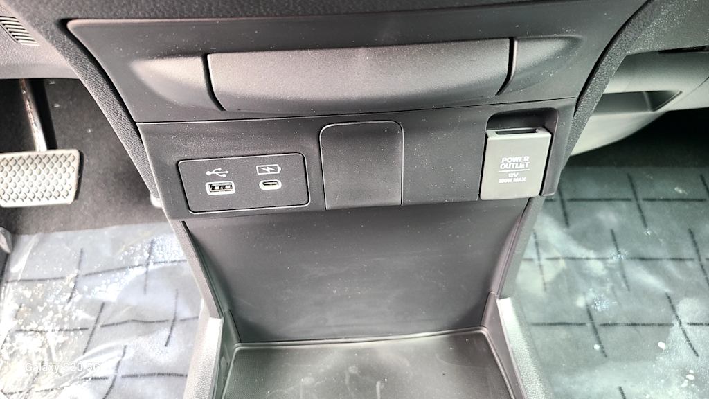 2026 Honda Odyssey EX-L - Photo 18