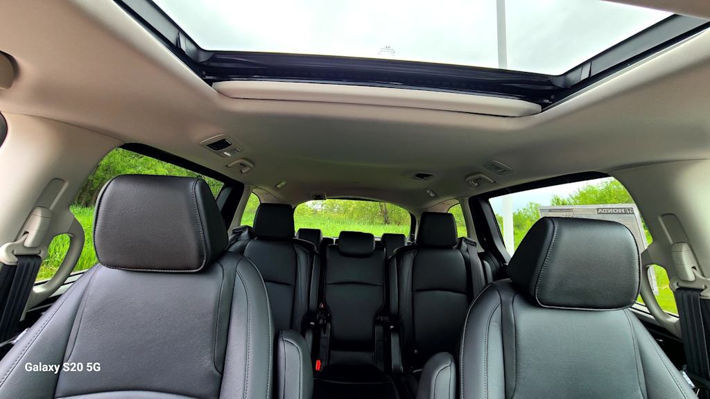 2026 Honda Odyssey EX-L - Photo 22