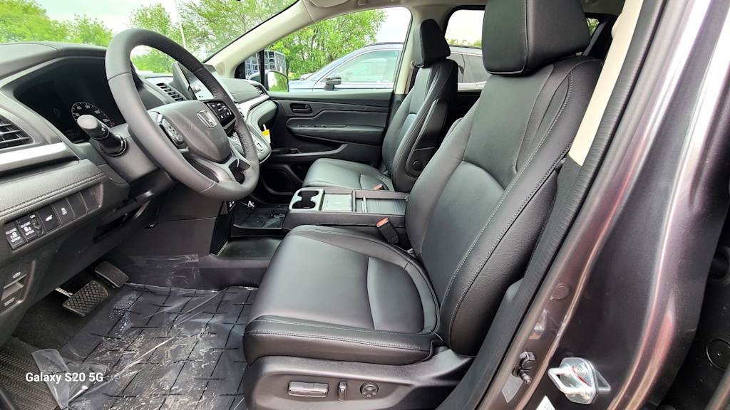 2026 Honda Odyssey EX-L - Photo 6