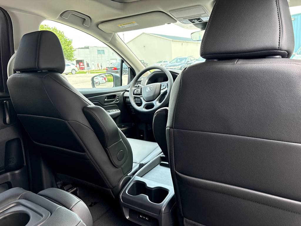 Thumbnail: 2026 Honda Odyssey - 10