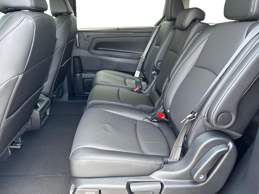 Thumbnail: 2026 Honda Odyssey - 15