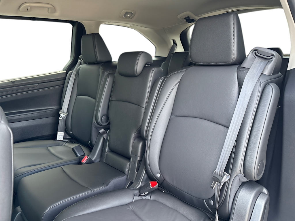 Thumbnail: 2026 Honda Odyssey - 17