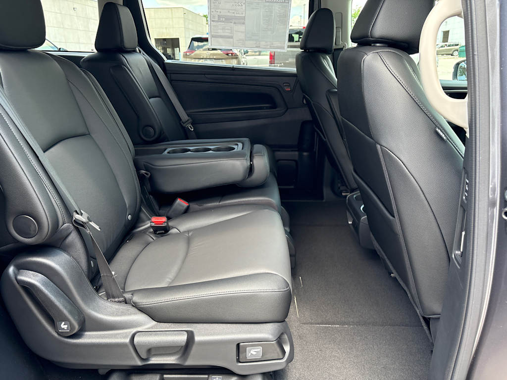 Thumbnail: 2026 Honda Odyssey - 19
