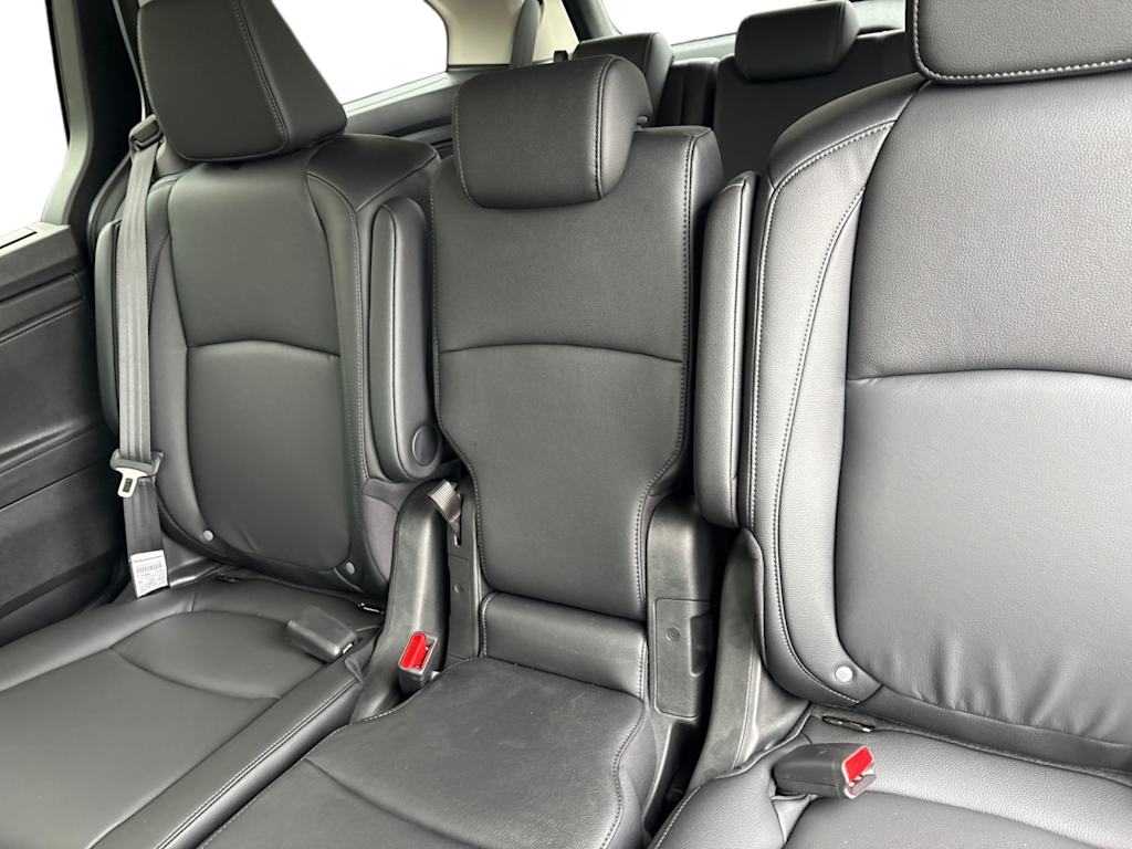 Thumbnail: 2026 Honda Odyssey - 17