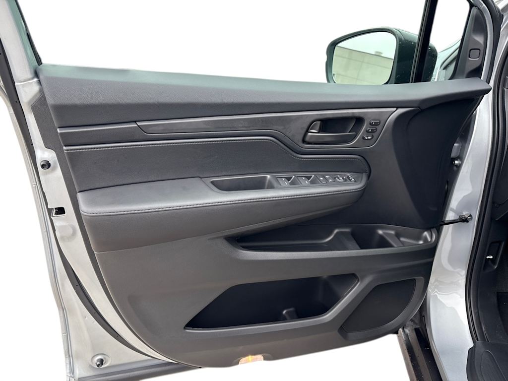 Thumbnail: 2026 Honda Odyssey - 12