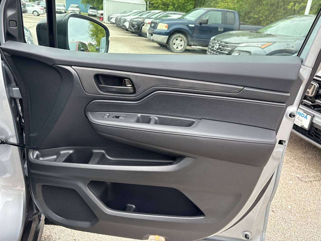 Thumbnail: 2026 Honda Odyssey - 20