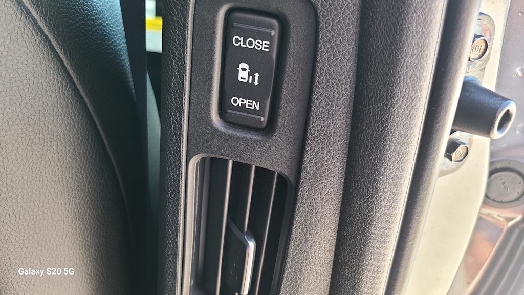 Thumbnail: 2026 Honda Odyssey - 12