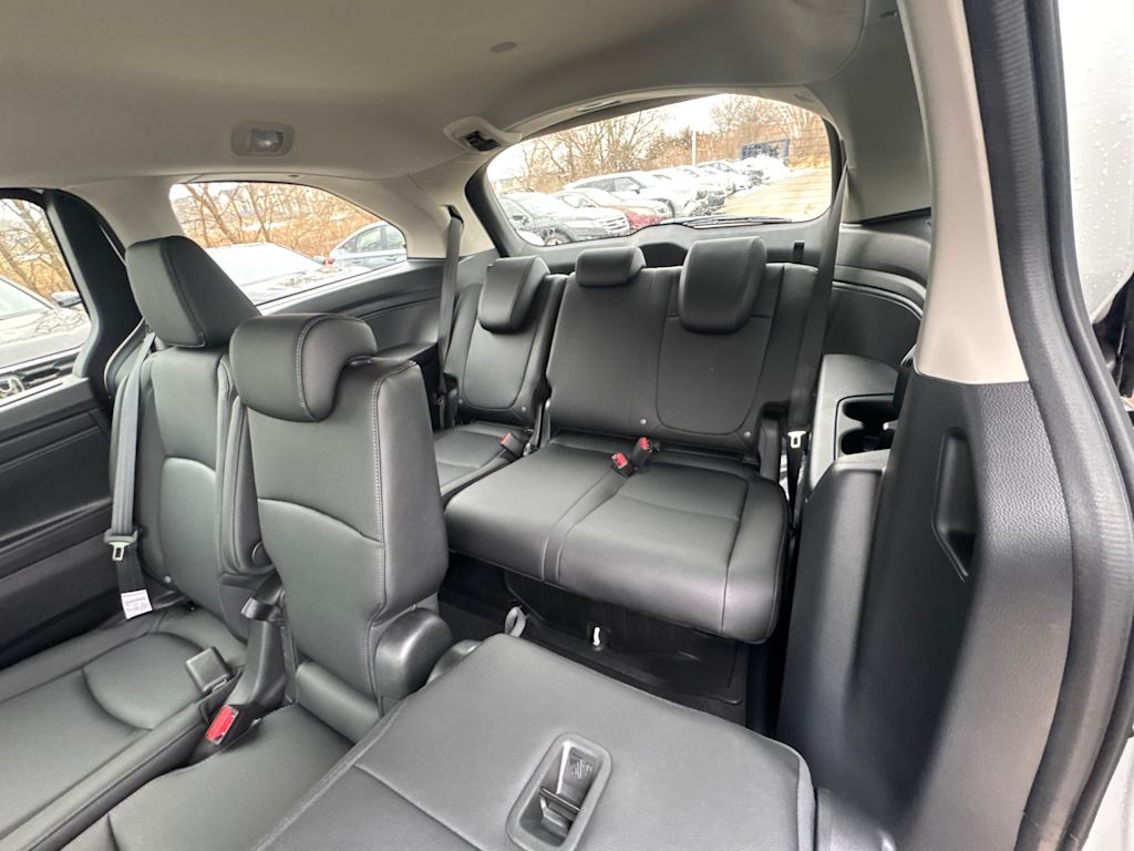 Thumbnail: 2026 Honda Odyssey - 17