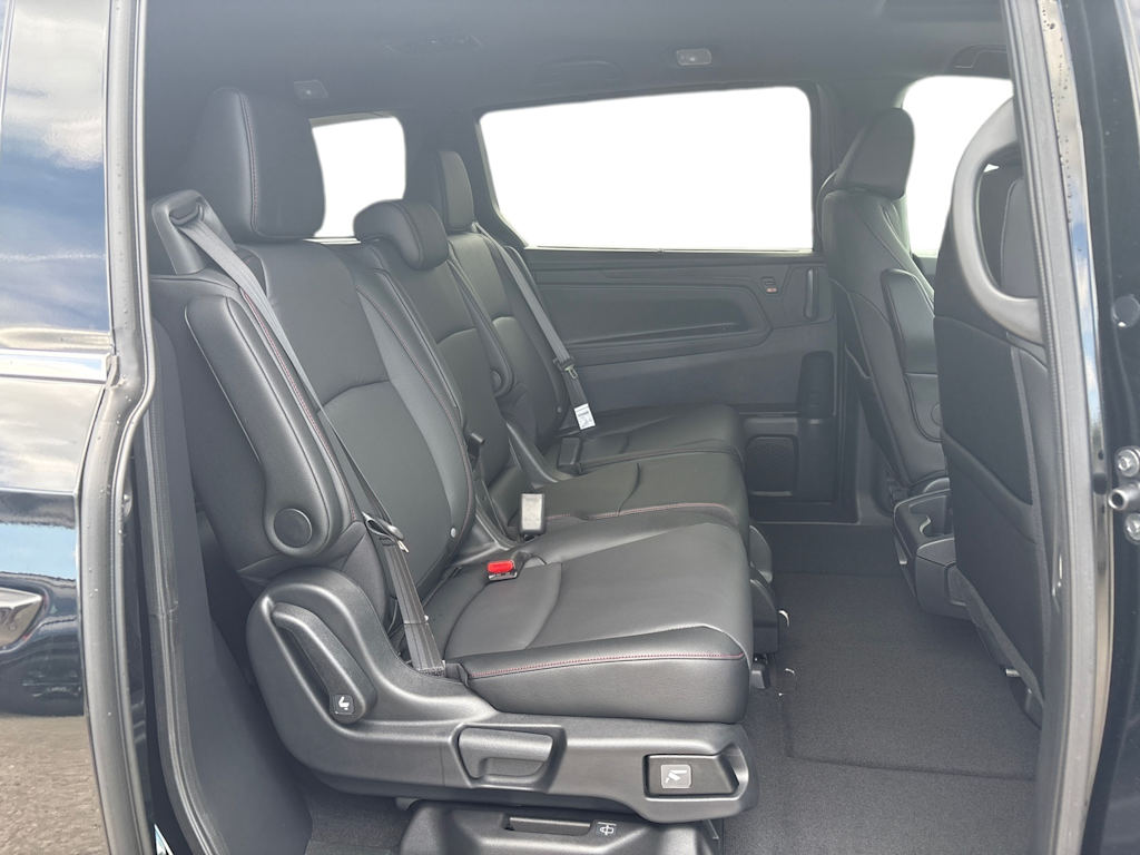 Thumbnail: 2026 Honda Odyssey - 16
