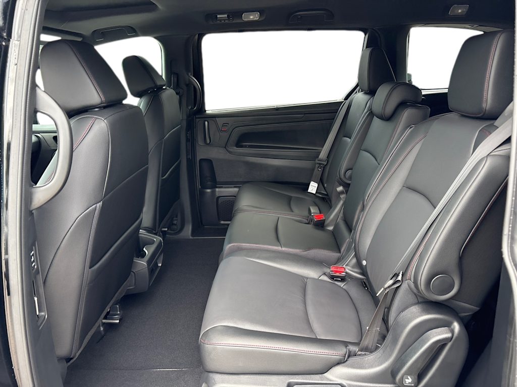 Thumbnail: 2026 Honda Odyssey - 9