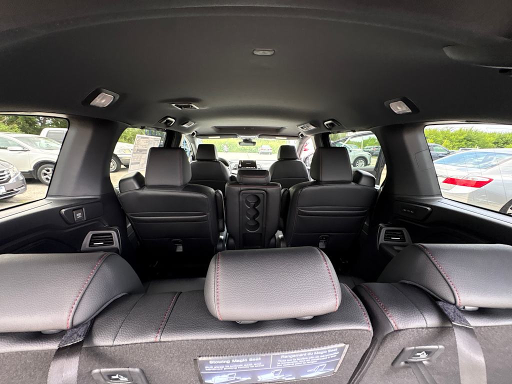 Thumbnail: 2026 Honda Odyssey - 23