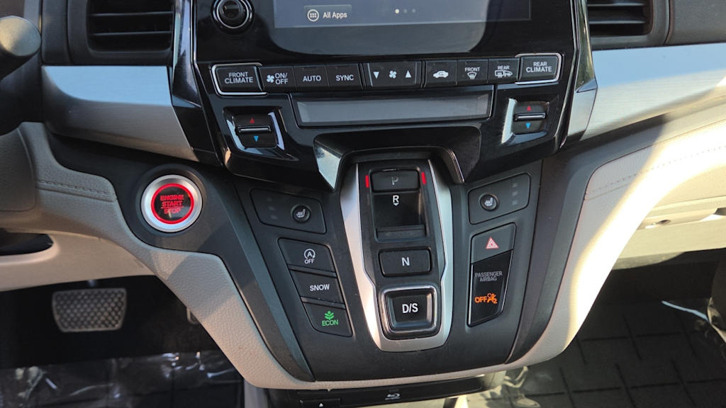 Thumbnail: 2018 Honda Odyssey - 19