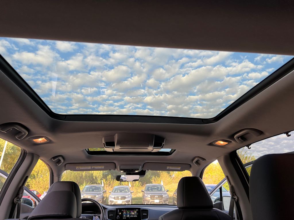 Thumbnail: 2022 Honda Pilot - 25