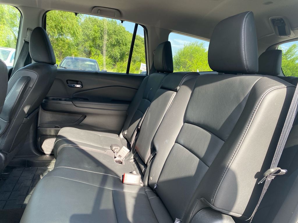 Thumbnail: 2021 Honda Pilot - 18