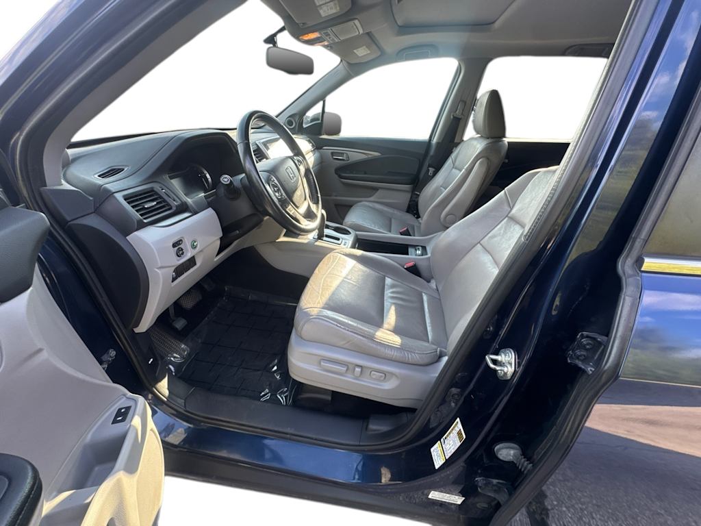 Thumbnail: 2016 Honda Pilot - 7