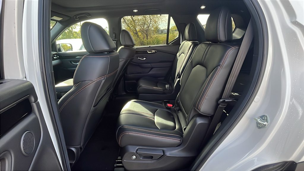 Thumbnail: 2025 Honda Pilot - 18