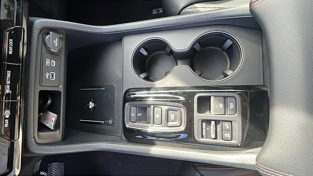 Thumbnail: 2025 Honda Pilot - 8