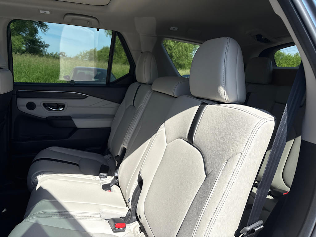 Thumbnail: 2026 Honda Pilot - 8