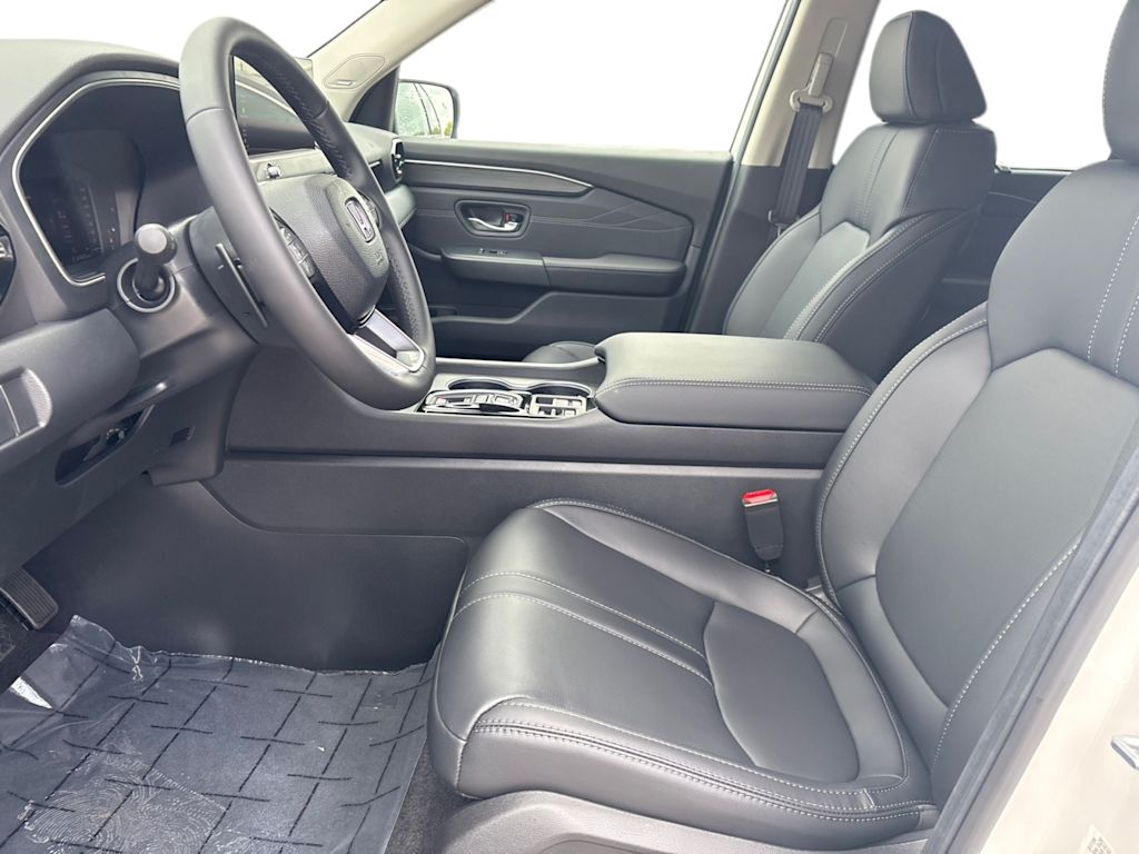 Thumbnail: 2026 Honda Pilot - 13