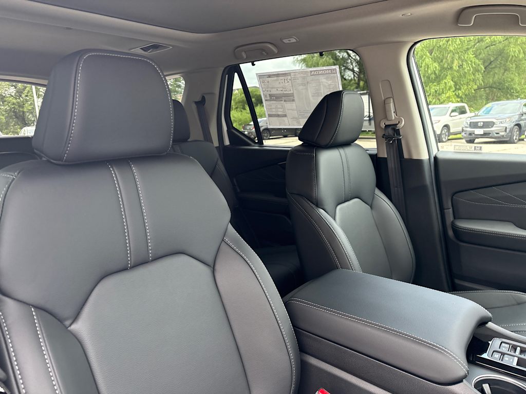 Thumbnail: 2026 Honda Pilot - 24