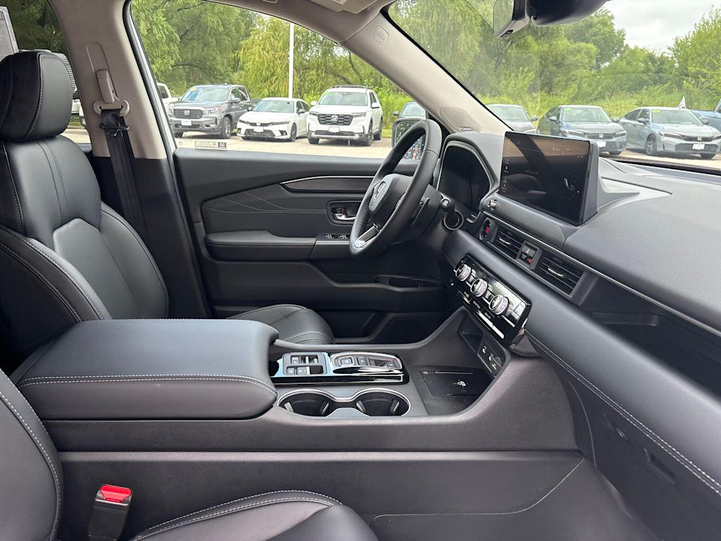 Thumbnail: 2026 Honda Pilot - 9