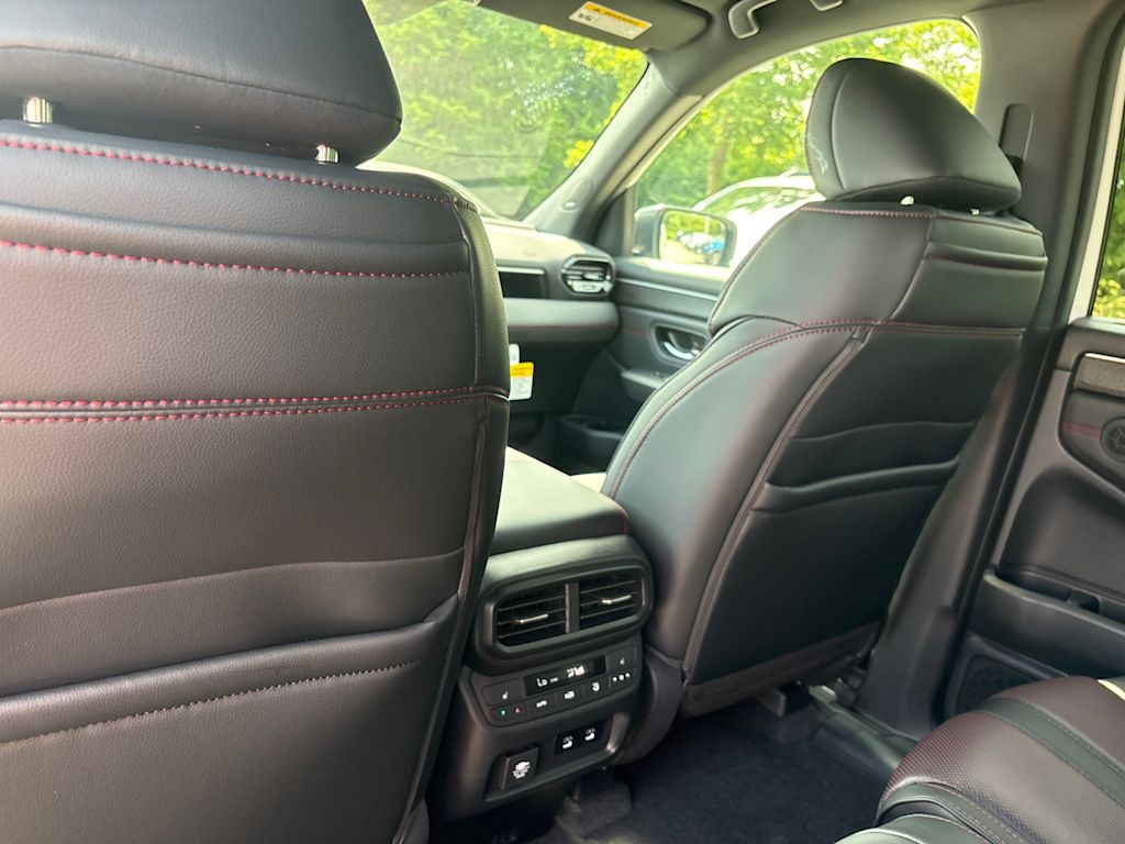 Thumbnail: 2026 Honda Pilot - 18