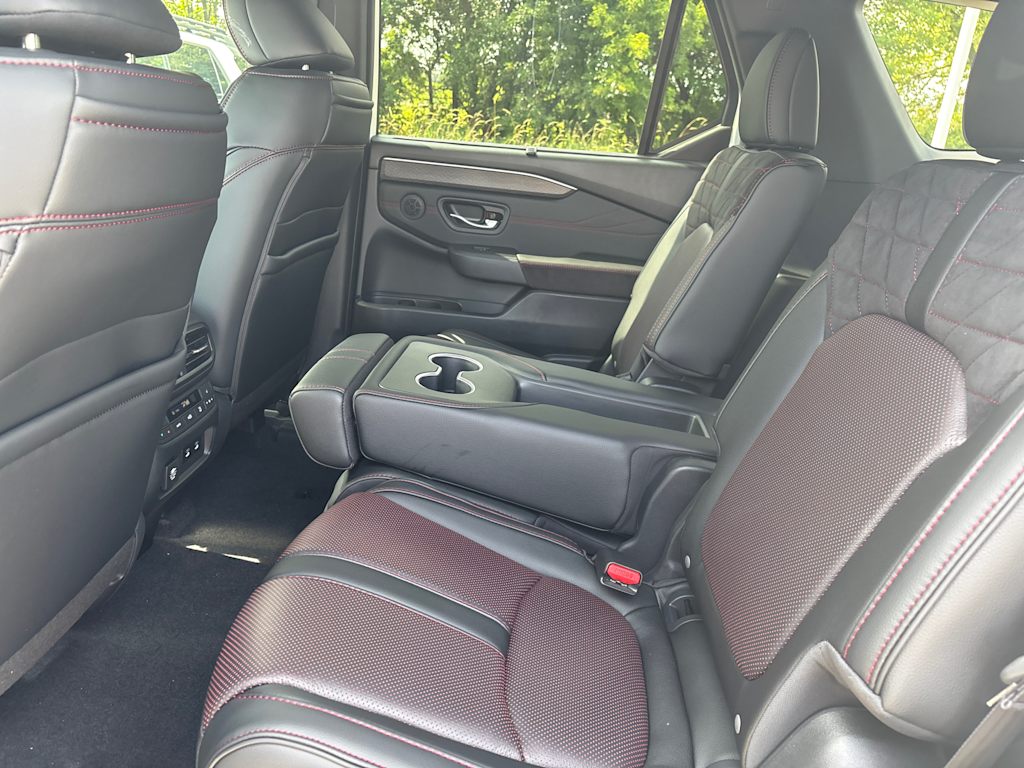 Thumbnail: 2026 Honda Pilot - 19