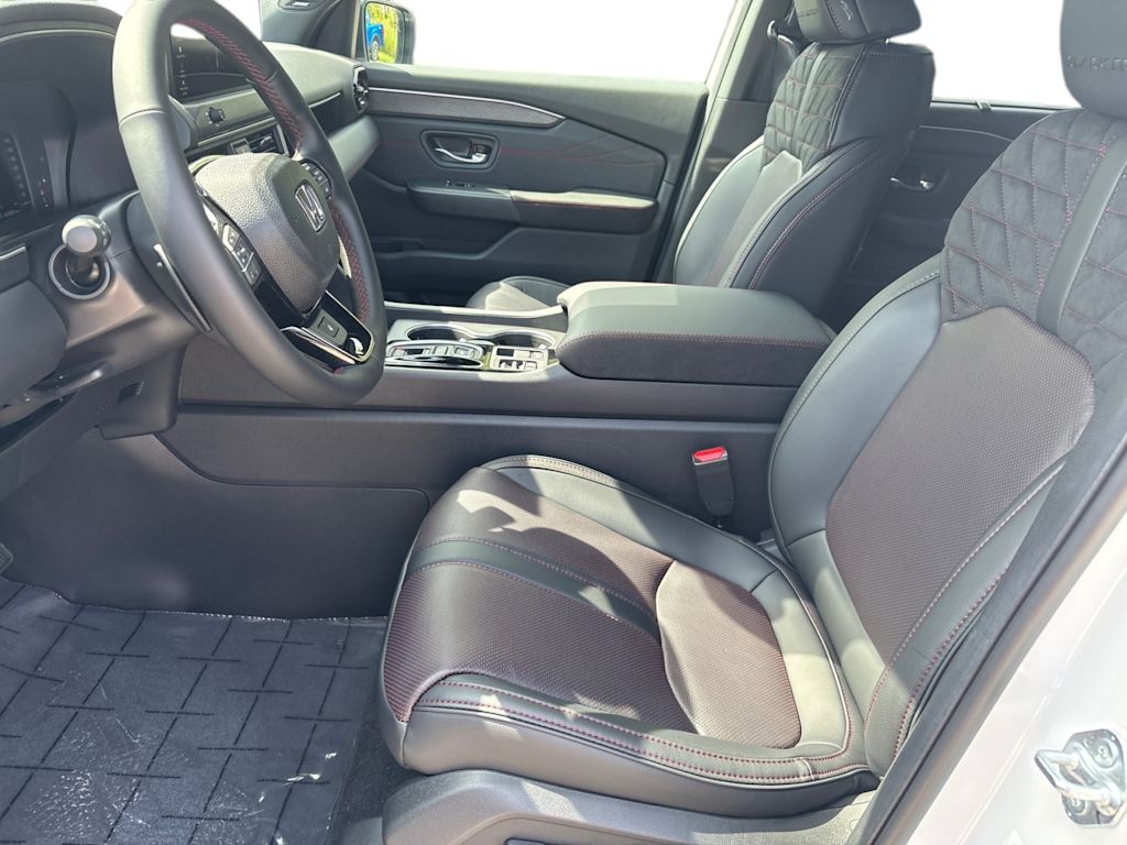 Thumbnail: 2026 Honda Pilot - 15