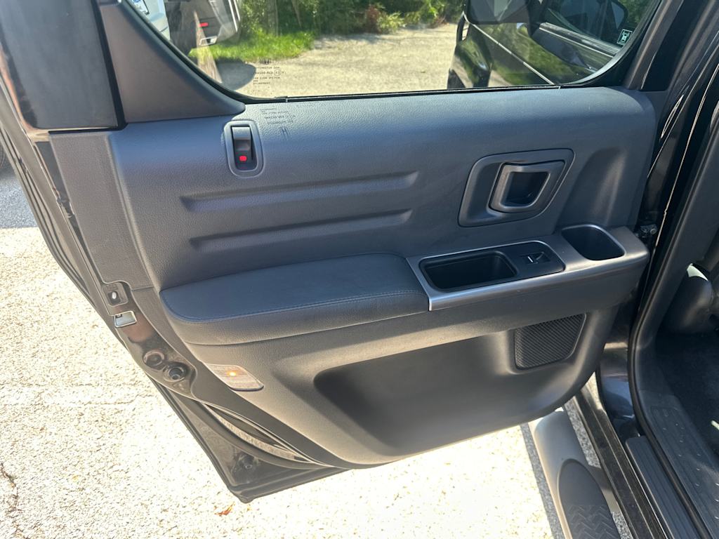 Thumbnail: 2012 Honda Ridgeline - 18