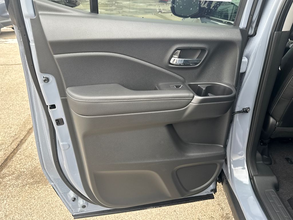 Thumbnail: 2026 Honda Ridgeline - 16