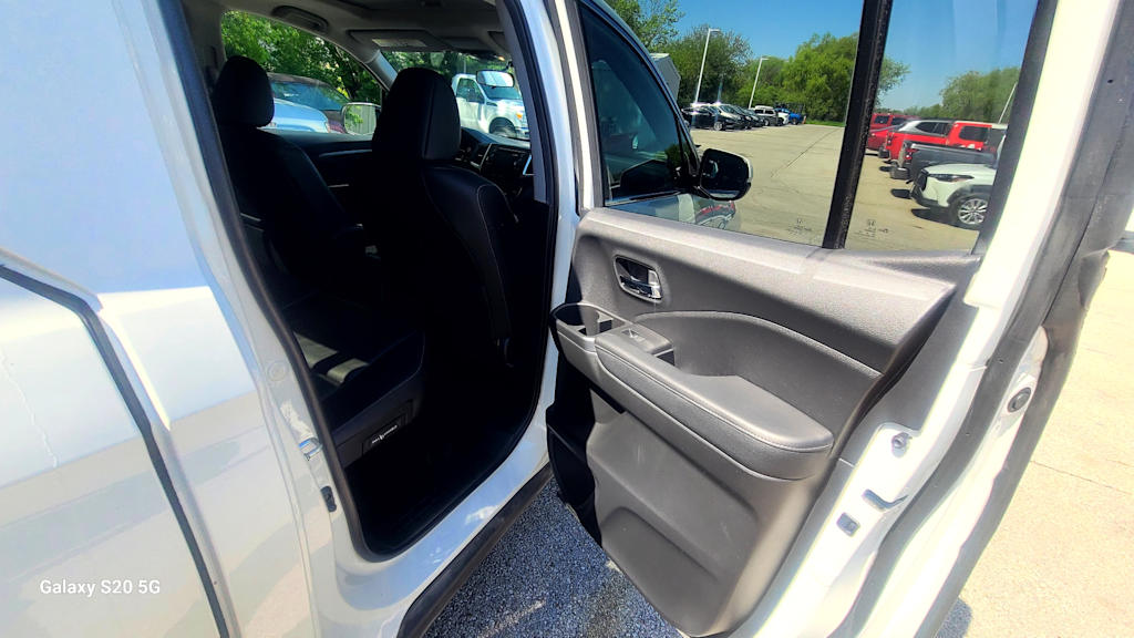 Thumbnail: 2019 Honda Ridgeline - 24