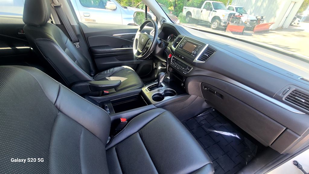 Thumbnail: 2019 Honda Ridgeline - 8