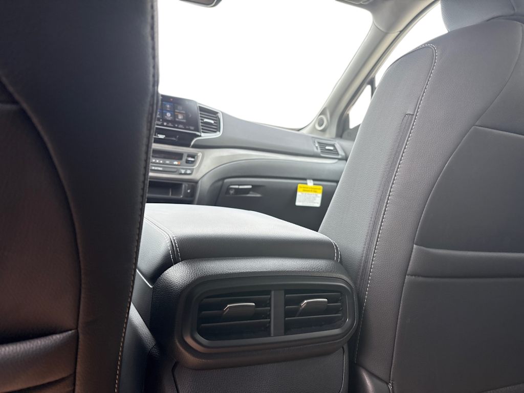 Thumbnail: 2026 Honda Ridgeline - 16