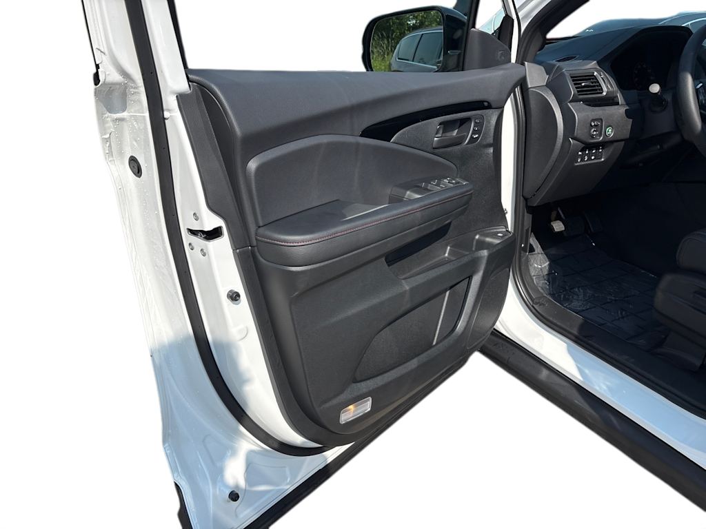 Thumbnail: 2026 Honda Ridgeline - 16